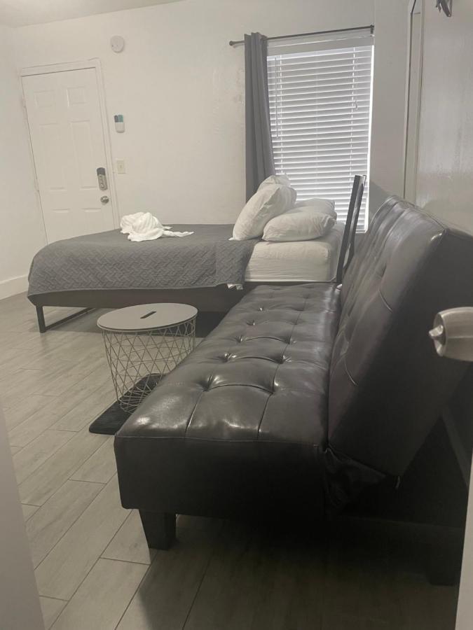 Trendy Studios In 好莱坞 外观 照片